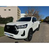 Toyota Hilux 2022 2.4 Cd Sr 150cv 4x2