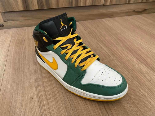 Air Jordan 1 Sonics