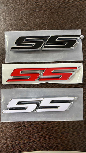 Emblema Ss Negro Silverado / Tahoe / Avalanche / Camaro Foto 3