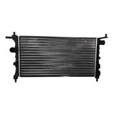 Radiador Chevrolet Chevy Swing 2002 1.6l Premier Cooling