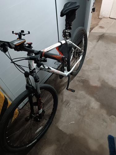 Bici Ktm Ultra 3.9 Xl, 30 Cambios, Shimano Deore, Tektro