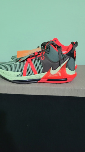 Tenis Nike Lebron Witness Vll Basquete Cano Alto 45