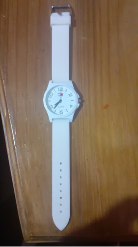 Reloj Tommy Hilfiger Impecable 