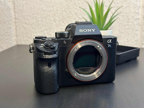 Sony A7s2