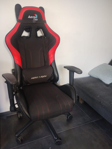 Silla Gamer Aerocool Aero 1 Alpha Black/red