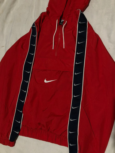 Anorak Nike Big Swoosh Pipitas