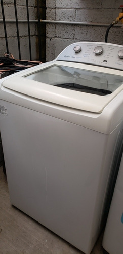 Vendo Lavadora Whirlpool 18 Kgfuncionando 100% 