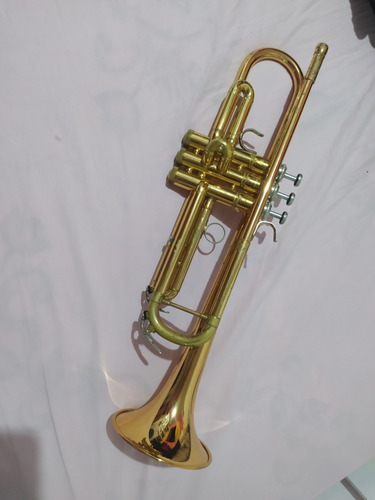Trompete Em Bb Yamaha 4335