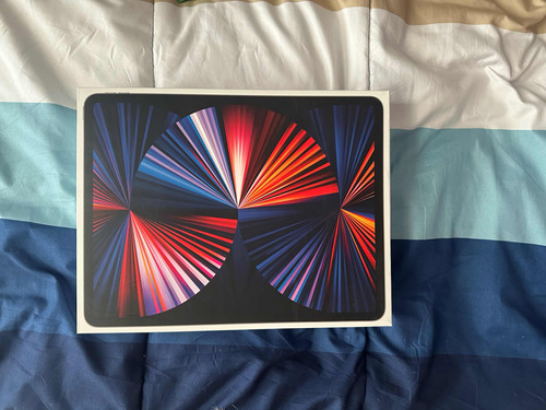 iPad Pro 12.9 Wifi 256gb 5a Gen C/teclado Y Apple Pencil