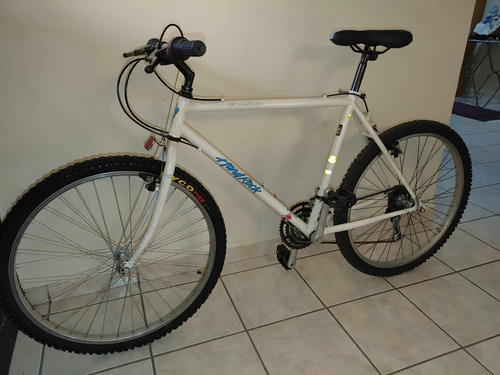 Specialized 19.5 Pulgadas Hardrock Shimano Biopace