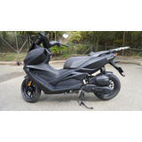 Moto Victory Black Modelo 2024 