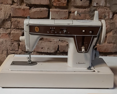 Maquina De Coser Singer 308