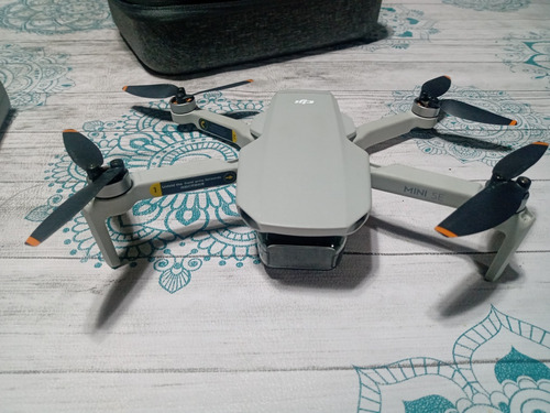 Drone Dji Mini Se Fly Combo