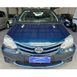 Toyota Etios 1.5 Xs 5 Puertas Les Automotores