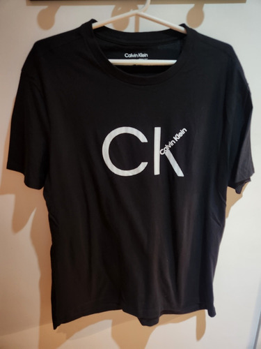 Remera Manga Corta De Algodon Calvin Klein Negra Importada