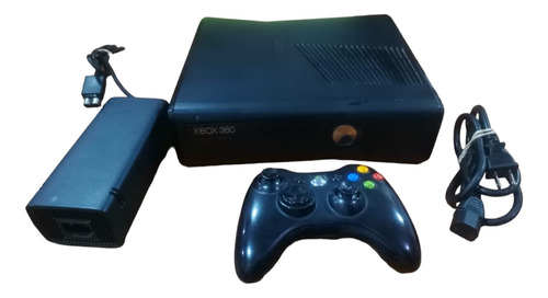 Consola Microsoft Xbox 360 Slim 4gb