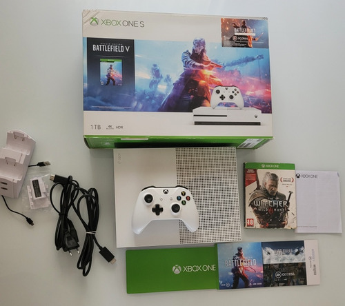 Consola Microsoft Xbox One S En Caja Con Juego