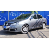 Volkswagen Vento 2.0 T Fsi Elegance Dsg 2010 Tute Cars Gb