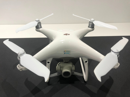 Drone Dji Phantom 4 Pro V2.0 + 3 Baterias + Hub