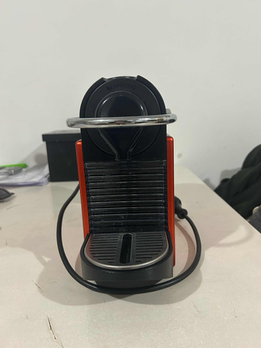 Cafetera Nespresso D60c