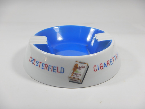 Cinzeiro De Louça Antigo - Chesterfield Cigarettes