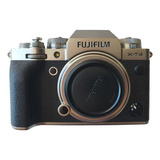  Fujifilm X-t4 Mirrorless - Prata