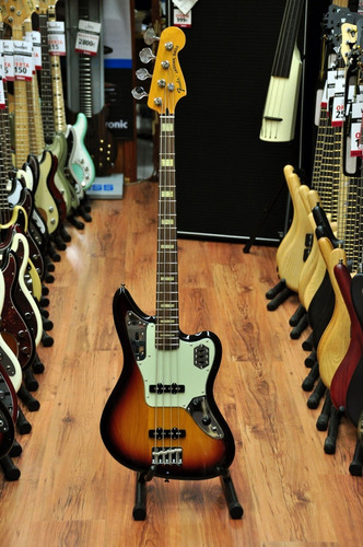 Fender Jaguar Bass De Luxe Excelente Estado Activo/pasivo