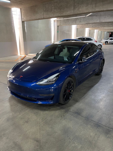 Tesla Model 3 Perfomance 2019