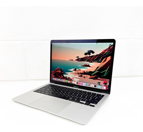 Macbook Air 13 Pulgadas Chip M1 (2020) 8gb Ram, 250 Ssd, 