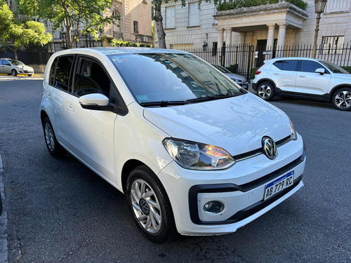 Volkswagen Up! 2017 1.0 High Up! 75cv I-motion 5 P