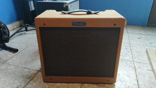 Amplificador Fender Hot Rod Series Blues Junior Ltd 