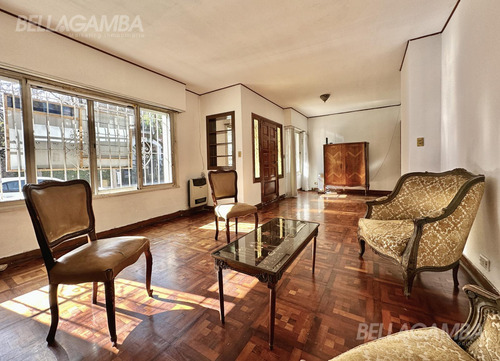 Casa 4 Amb En Una Plantas Con Jardin Bajo De Vicente López - Imagen 4