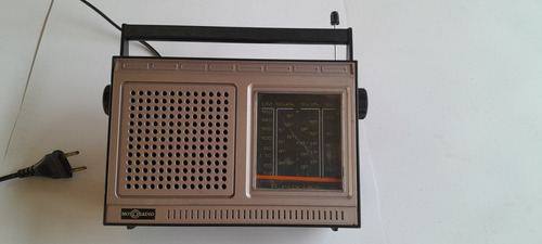 Rádio Motoradio 6 Faixas M65 Para Restaurar Ligando