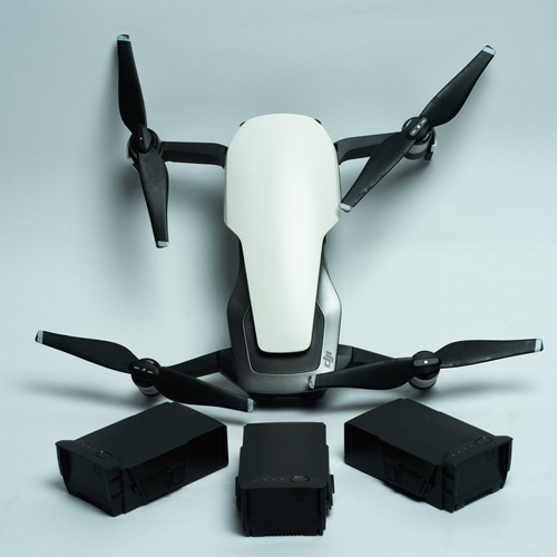 Drone Dji Mavic Air Com Câmera 4k Arctic White 3 Baterias