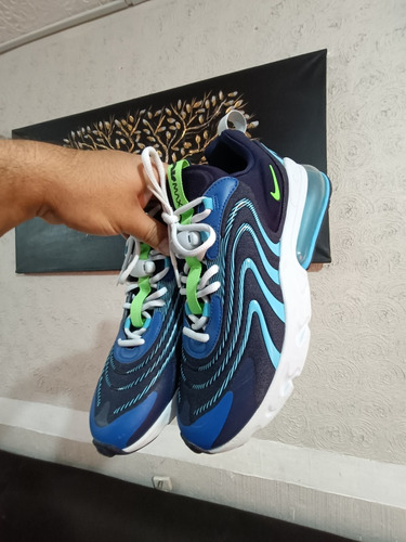 Tenis Air Max React 270 