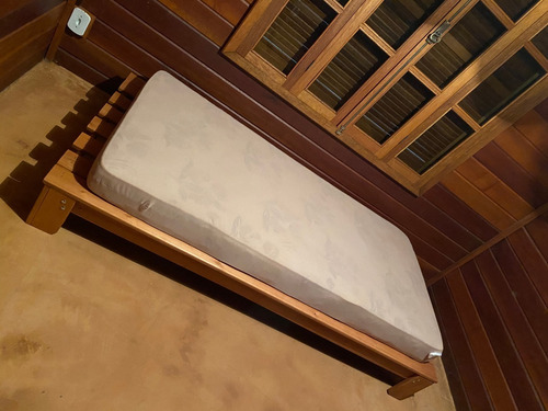 Cama Solteiro King Oriental Penafort 96x203x25