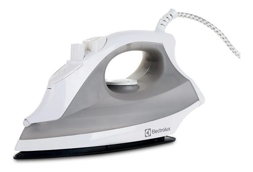 Plancha A Vapor Electrolux Sil60 Con Rociador 2200w