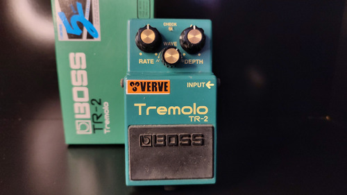 Pedal Boss Tremolo Tr-2 Com Mod Da Verve Guitar Shop