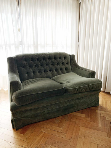 Sillón De Estilo Con Capitoné 2 Cueros Aterciopelado