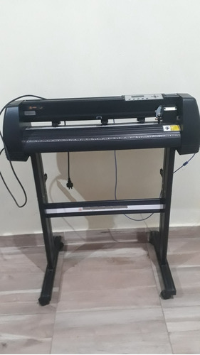 Ploter De Corte Semi Automatico De 63 Cm 