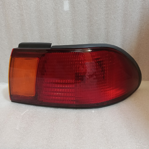 Stop Nissan Sentra B14 1997 1998 1999 2000 Rh/ Lh (c/u) Foto 2