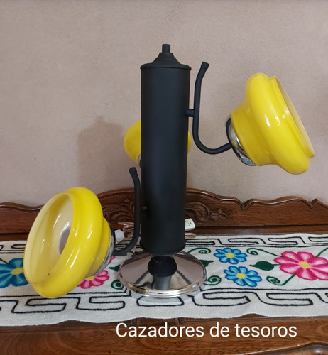 Antigua Lámpara De Mesa 3 Luces Tulipas Amarillo Vintage 