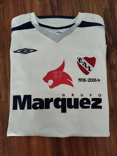 Camiseta Independiente Umbro Arquero. 