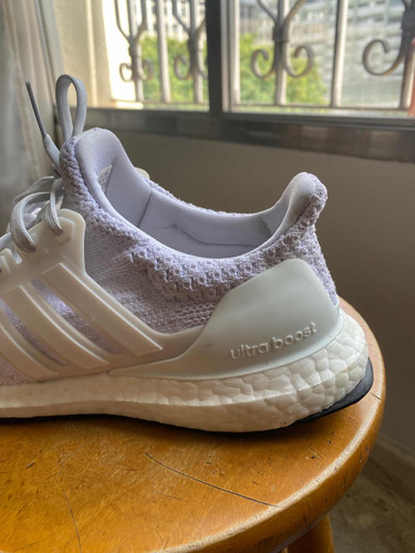 Tênis adidas Ultraboost Pouco Uso