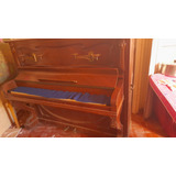 Piano Antiguo