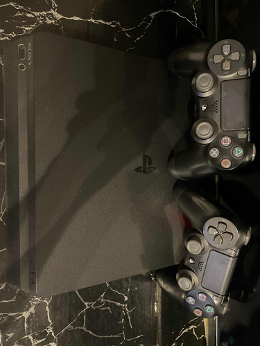 Playstation 4 Slim 500gb Excelentes Condiciones Con Juegos