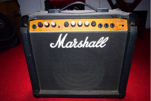 Marshall Guitar Ampli Valvestate 20