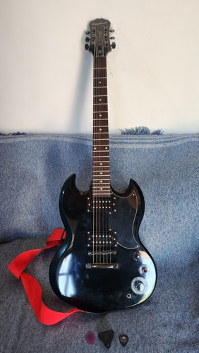 Guitarra EpiPhone Sg Special Editiion Black + Accesorios