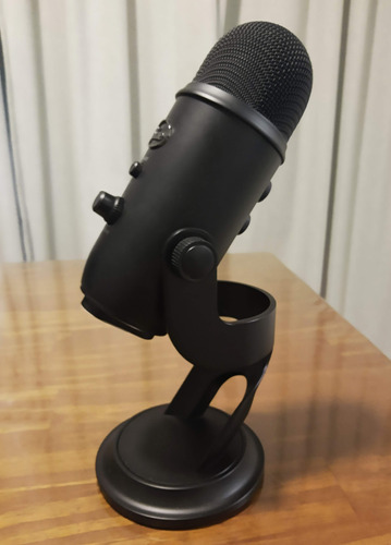 Micrófono Blue Yeti Condensador Omnidireccional (como Nuevo)