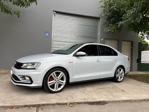 Volkswagen Vento 2.0tsi Gli 2017 / Unico Dueño / Permuto